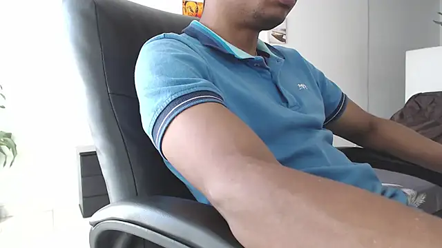 Aaronblack1  online show from 02/20/26, 02:17