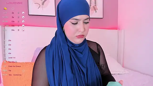 Snapshot of zahida_s chatting on 12/20/24, 10:11 zahida s online show from 12/20/24, 10:11