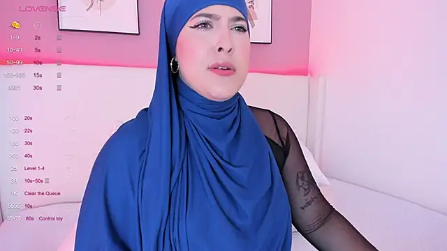 Snapshot of zahida_s chatting on 02/17/25, 07:10 zahida s online show from 02/17/25, 07:10