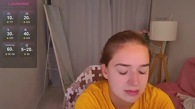 LovelyJessie online show from 05/05/26, 01:52
