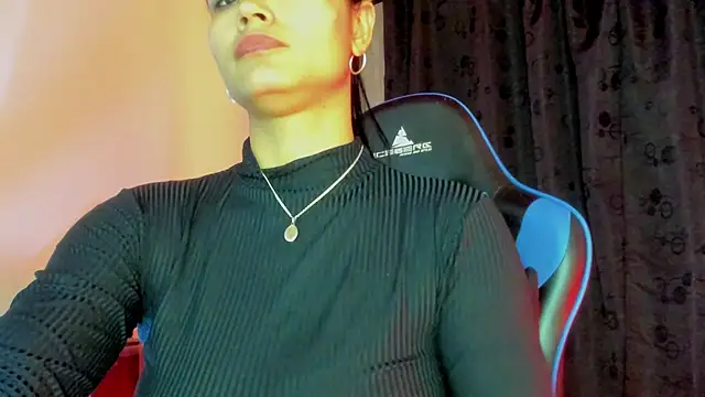 scarlet-kennedy98 online show from 11/11/25, 08:09