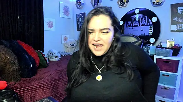 Luise Meyrink online show from 01/13/26, 01:22