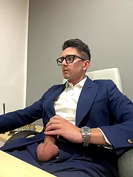 masterboss  online show from 11/08/25, 01:11