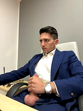 masterboss  online show from 11/11/25, 01:22