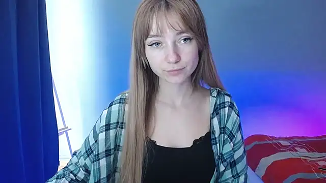 LuciaYoung online show from 01/28/25, 07:22