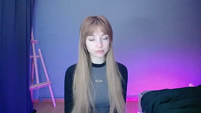 LuciaYoung online show from 02/04/25, 04:18