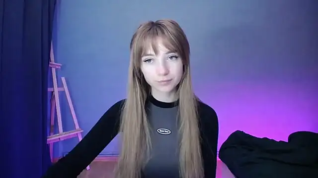 LuciaYoung online show from 02/04/25, 07:22