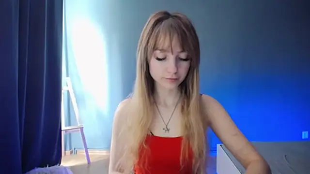 LuciaYoung online show from 02/25/25, 07:31