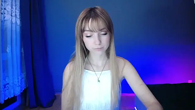 LuciaYoung online show from 03/01/25, 07:26