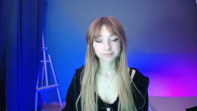 LuciaYoung online show from 03/08/25, 10:24