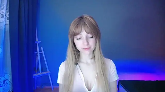 LuciaYoung online show from 03/09/25, 10:19