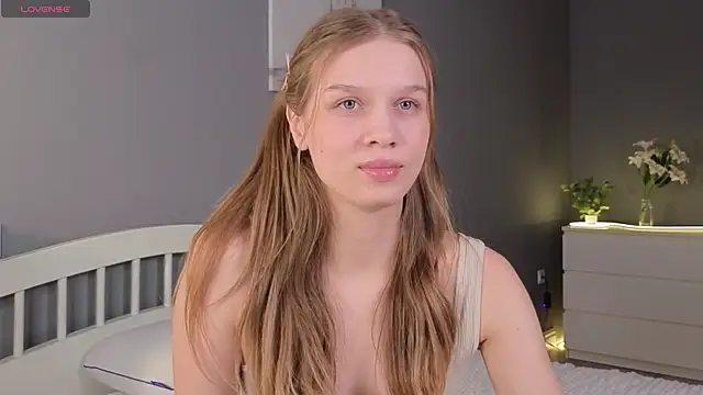 CutieBeauty online show from 03/09/25, 02:32