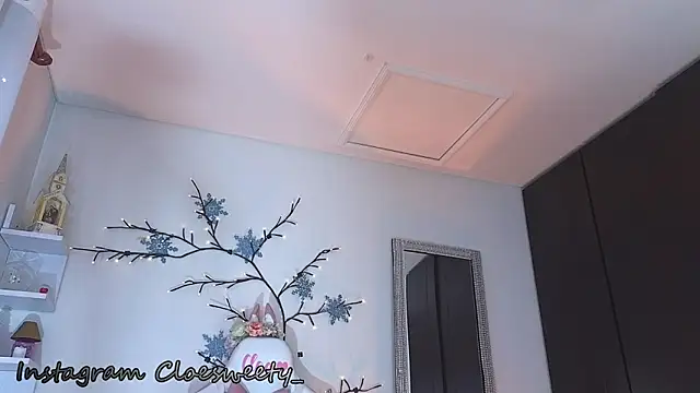 Snapshot of Cloesweety chatting on 12/10/24, 01:55 Cloesweety online show from 12/10/24, 01:55