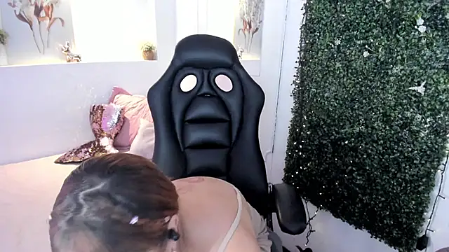 Snapshot of Abby_Mae_ chatting on 01/08/25, 03:08 Abby Mae online show from 01/08/25, 03:08