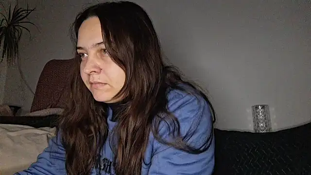 Cyndee Winter online show from 12/02/25, 07:42