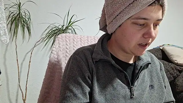 Cyndee Winter online show from 01/06/26, 06:11