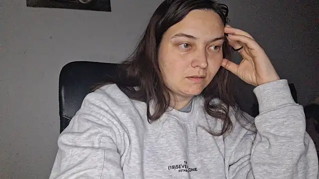 Cyndee Winter online show from 03/30/26, 06:09