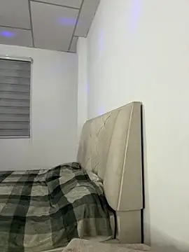 Melanyeee online show from 03/10/26, 02:05