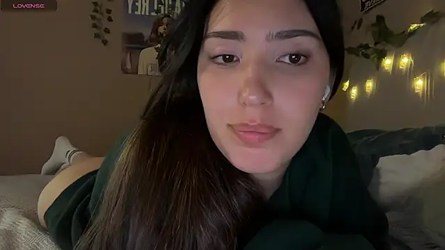 Snapshot of Anisawithlove chatting on 05/12/26, 01:30 Anisawithlove online show from 05/12/26, 01:30