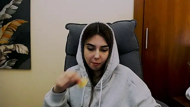 Snapshot of Lili_magic chatting on 02/11/25, 03:29 Lili magic online show from 02/11/25, 03:29