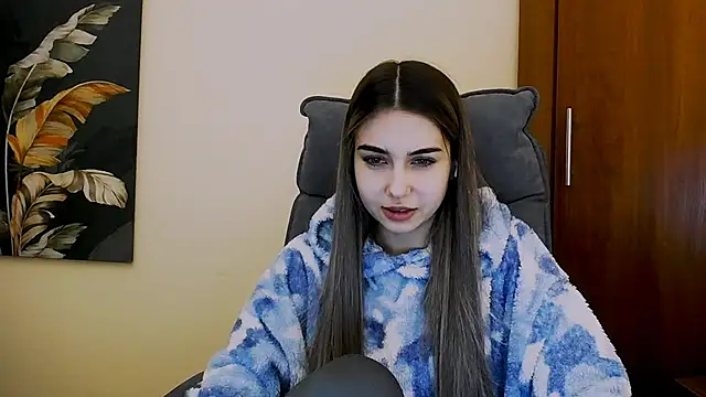 Snapshot of Lili_magic chatting on 02/22/25, 12:51 Lili magic online show from 02/22/25, 12:51