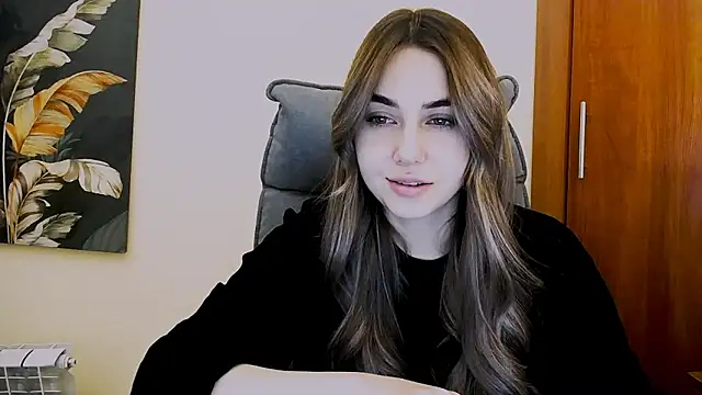 Snapshot of Lili_magic chatting on 03/04/25, 02:21 Lili magic online show from 03/04/25, 02:21