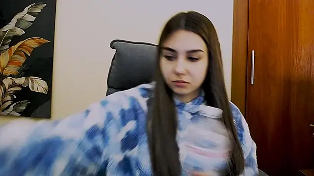 Snapshot of Lili_magic chatting on 03/06/25, 01:46 Lili magic online show from 03/06/25, 01:46