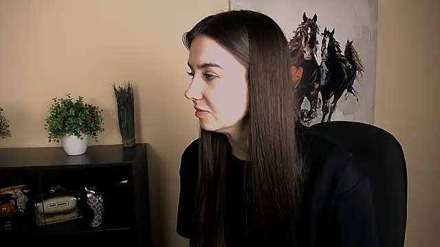 Snapshot of Lili_magic chatting on 12/16/25, 09:58 Lili magic online show from 12/16/25, 09:58