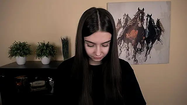 Snapshot of Lili_magic chatting on 02/19/26, 02:13 Lili magic online show from 02/19/26, 02:13