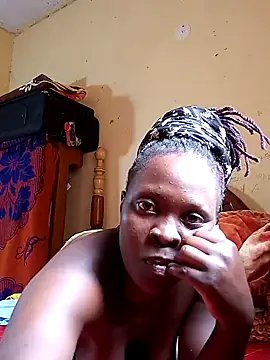 Snapshot of pretty_amaal chatting on 03/05/25, 10:33 pretty amaal online show from 03/05/25, 10:33