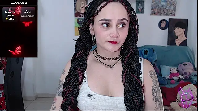 kitty22  online show from 12/04/25, 02:48