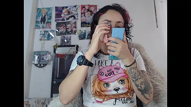 kitty22  online show from 03/19/26, 12:31