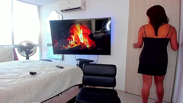 AbrilStivenson  online show from 03/01/26, 10:45