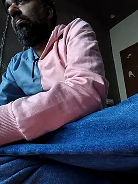 lund lol online show from 12/23/25, 05:38