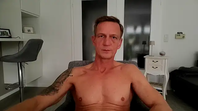 dirks71 online show from 02/19/26, 11:39