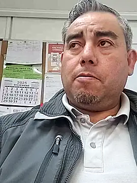 Manolete007x online show from 12/02/25, 10:38