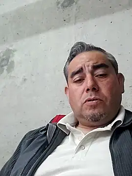 Manolete007x online show from 02/05/26, 10:58