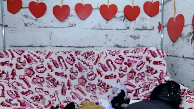 Nadine asian online show from 01/06/26, 04:05