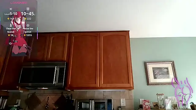 Snapshot of BabyDukes chatting on 10/29/25, 10:00 BabyDukes online show from 10/29/25, 10:00