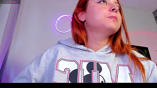 izyzys baker online show from 01/02/25, 03:08