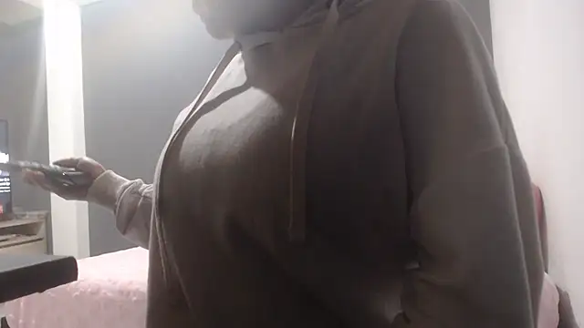 Janna099 online show from 02/03/26, 06:57