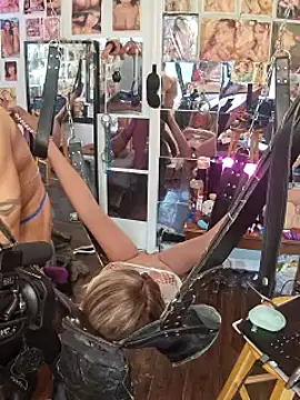 luvs2cumm69 online show from 03/22/25, 02:14