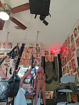 luvs2cumm69 online show from 11/02/25, 02:19