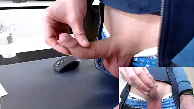 Snapshot of sperma_tributes chatting on 01/07/25, 12:09 sperma tributes online show from 01/07/25, 12:09