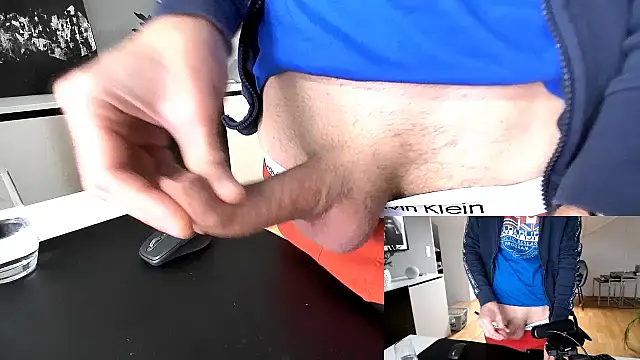 Snapshot of sperma_tributes chatting on 10/08/25, 07:39 sperma tributes online show from 10/08/25, 07:39