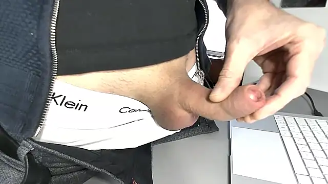 sperma tributes online show from 01/07/26, 08:06