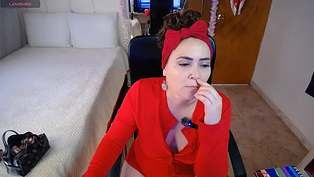 Sahory   online show from 11/17/25, 08:25