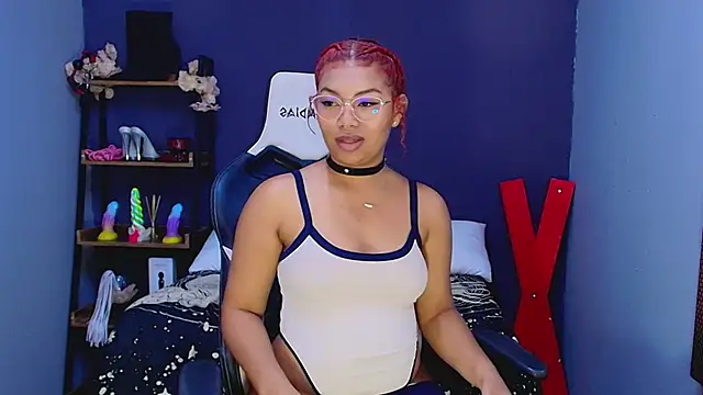 Snapshot of JadaRoberts chatting on 03/10/25, 03:20 JadaRoberts online show from 03/10/25, 03:20