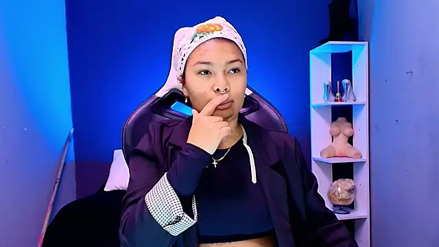 Snapshot of JadaRoberts chatting on 09/27/25, 12:32 JadaRoberts online show from 09/27/25, 12:32