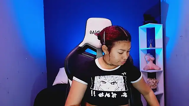 Snapshot of JadaRoberts chatting on 10/27/25, 12:20 JadaRoberts online show from 10/27/25, 12:20